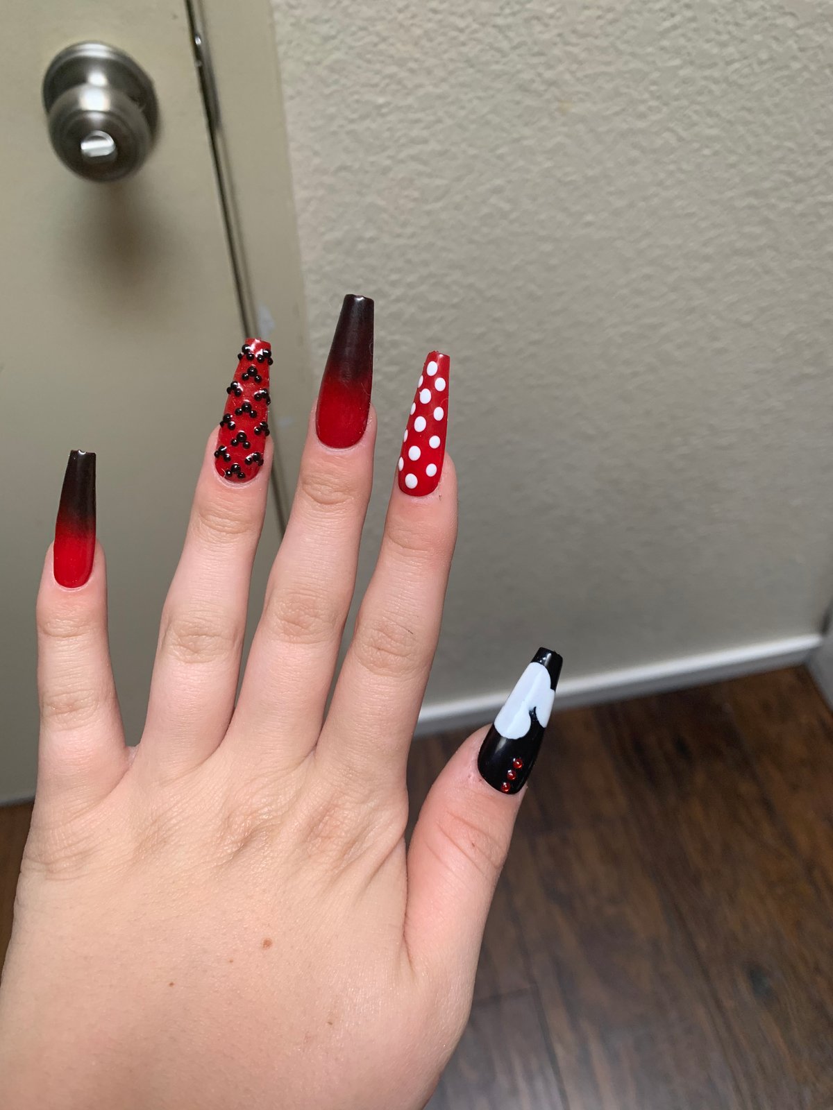 Pin by Jenn Bocanegra on nails | Mickey nails, Disneyland nails, Disney  acrylic nails